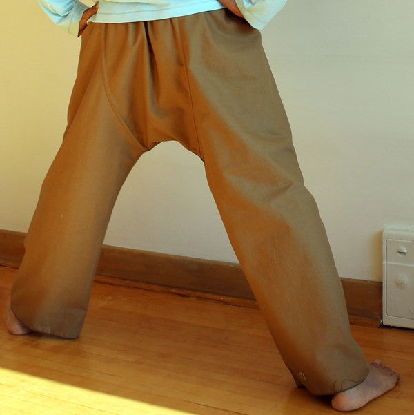 YUGI Brown Mens Cotton Yoga Pants Natural Plant Dyed Pockets Yogi  Breathable Gym Straight Trousers Flexible Drawstring Festival Rave AJJAYA -   Canada